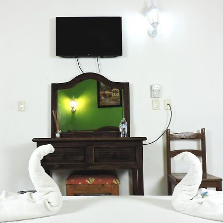 Hotel Valladolid Вальядолид Экстерьер фото